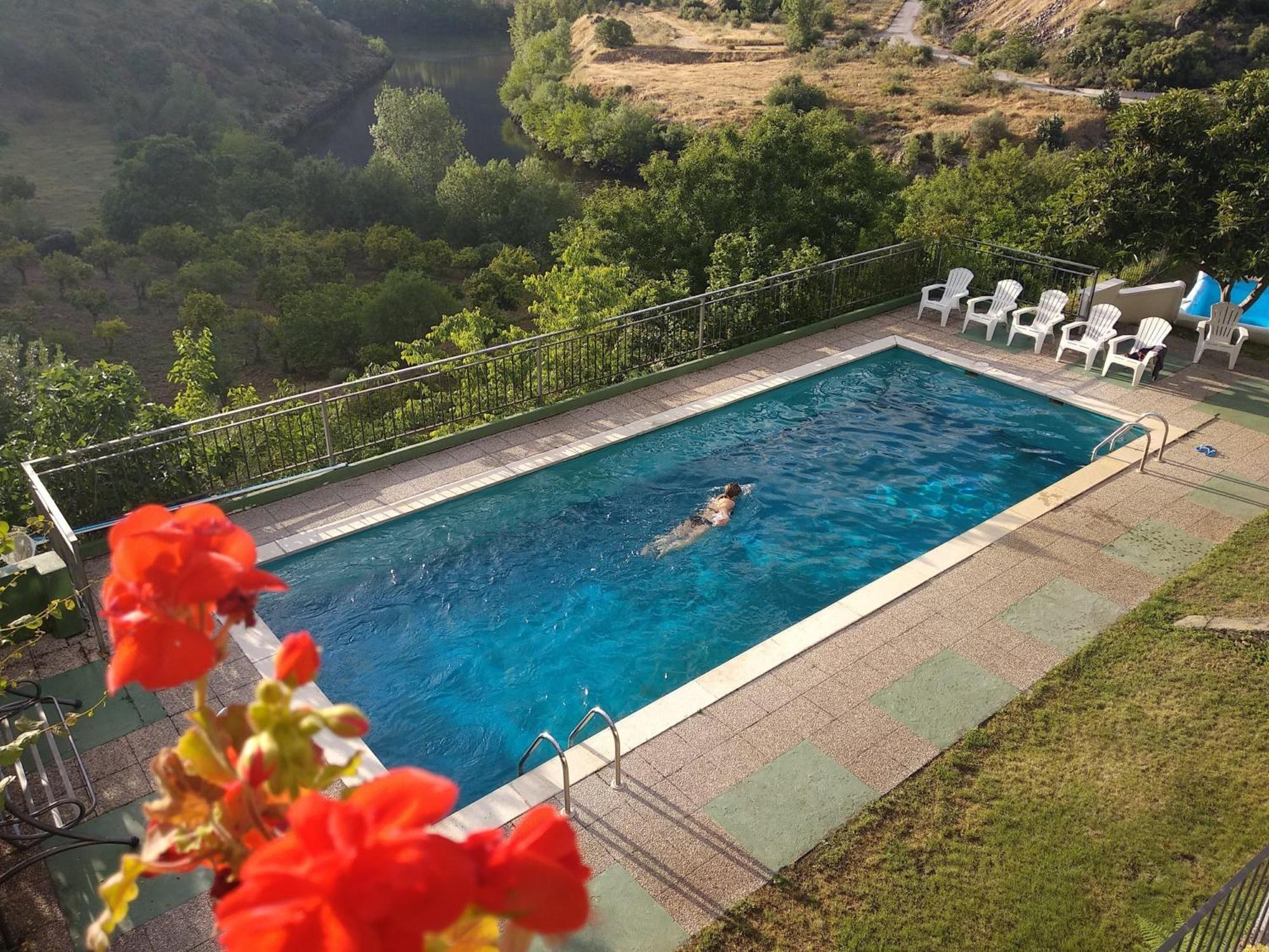 Posada Real Quinta De La Concepcion Hinojosa de Duero Exteriér fotografie